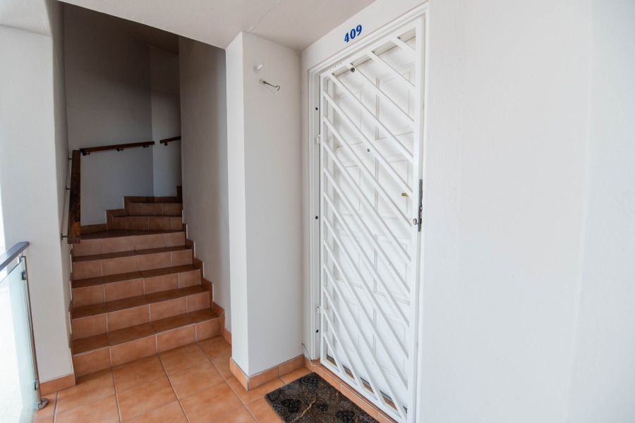 2 Bedroom Property for Sale in Summerstrand Eastern Cape